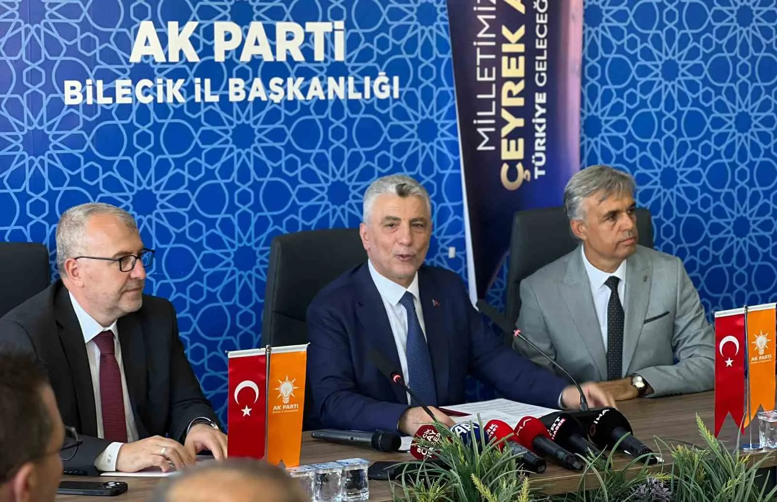 Bakan Bolat: "Sanayilerimiz bütün sektörlerde dünya liginde ilk 10’un arasına girmeyi başardı"