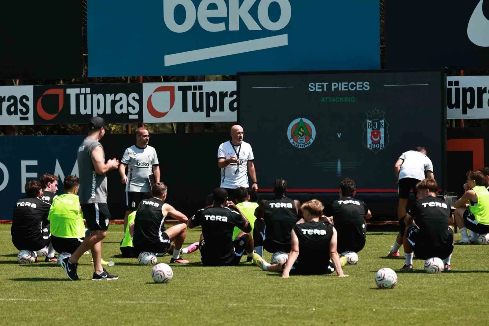 Beşiktaş, Corendon Alanyaspor maçı hazırlıklarını tamamladı