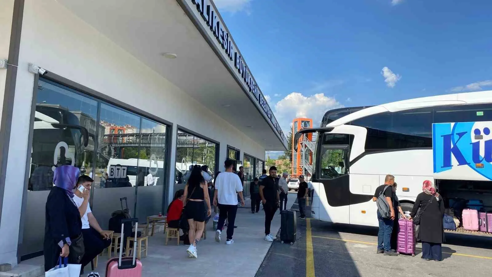 Balıkesir Büyükşehir’den ilçelere modern ulaşım dokunuşu