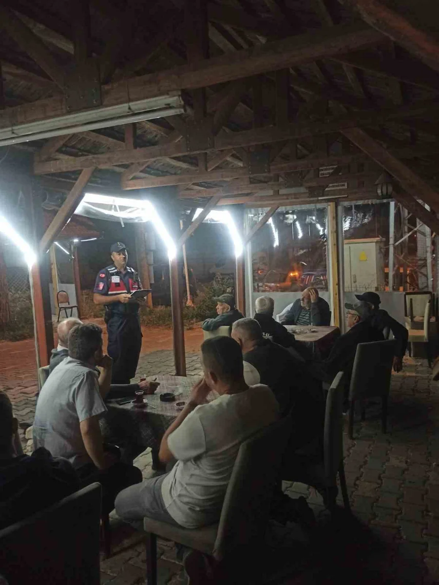 Bilecik’te köy sakinlerine yangın ve dolandırıcılık uyarısı