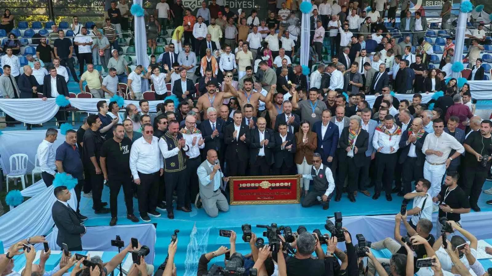 66. Geleneksel Kurtdereli Mehmet Pehlivan Yağlı Güreşleri’nde altın kemer Mustafa Taş’ın