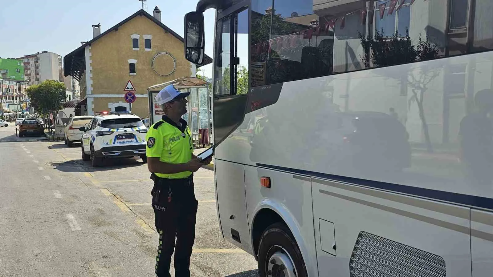 Bandırma’da trafik denetimleri arttı, araç kontrolleri 71 bini aştı