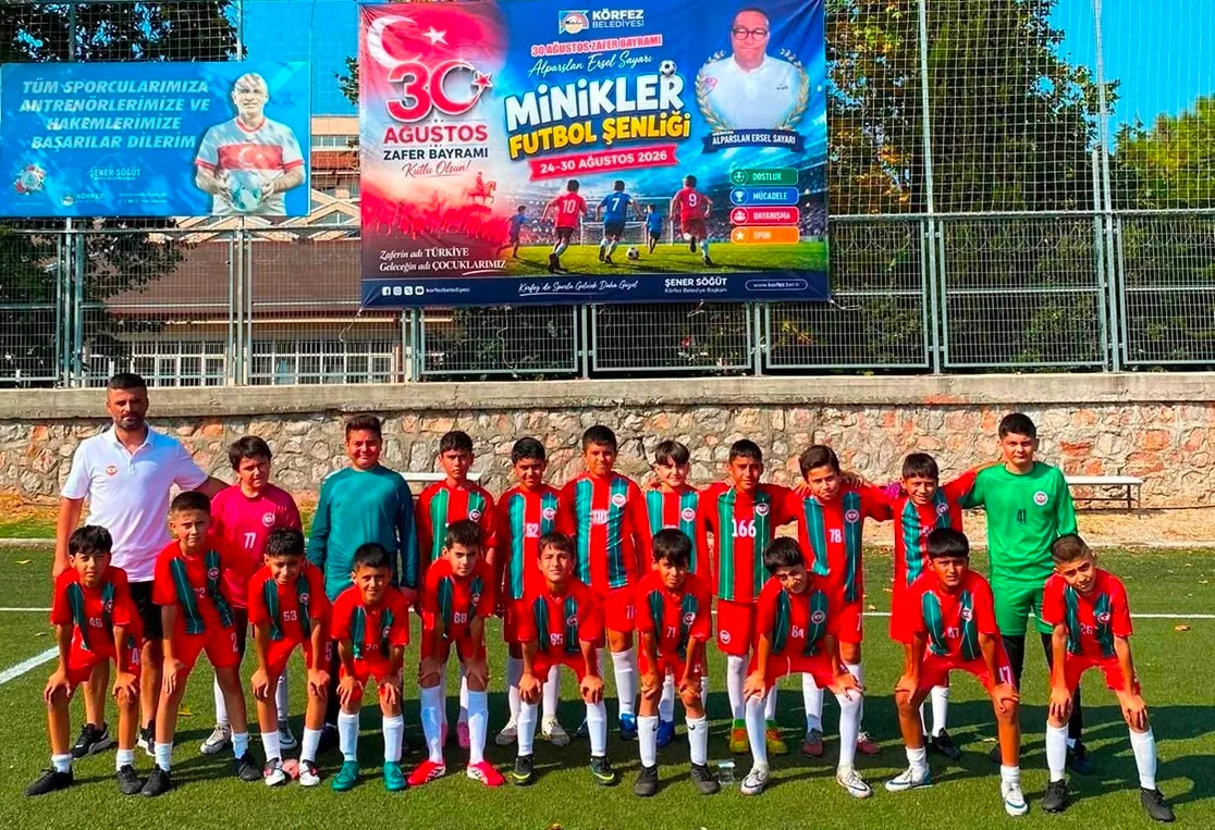 Körfez’de vefat eden saha komiseri Sayarı anısına minikler futbol şenliği