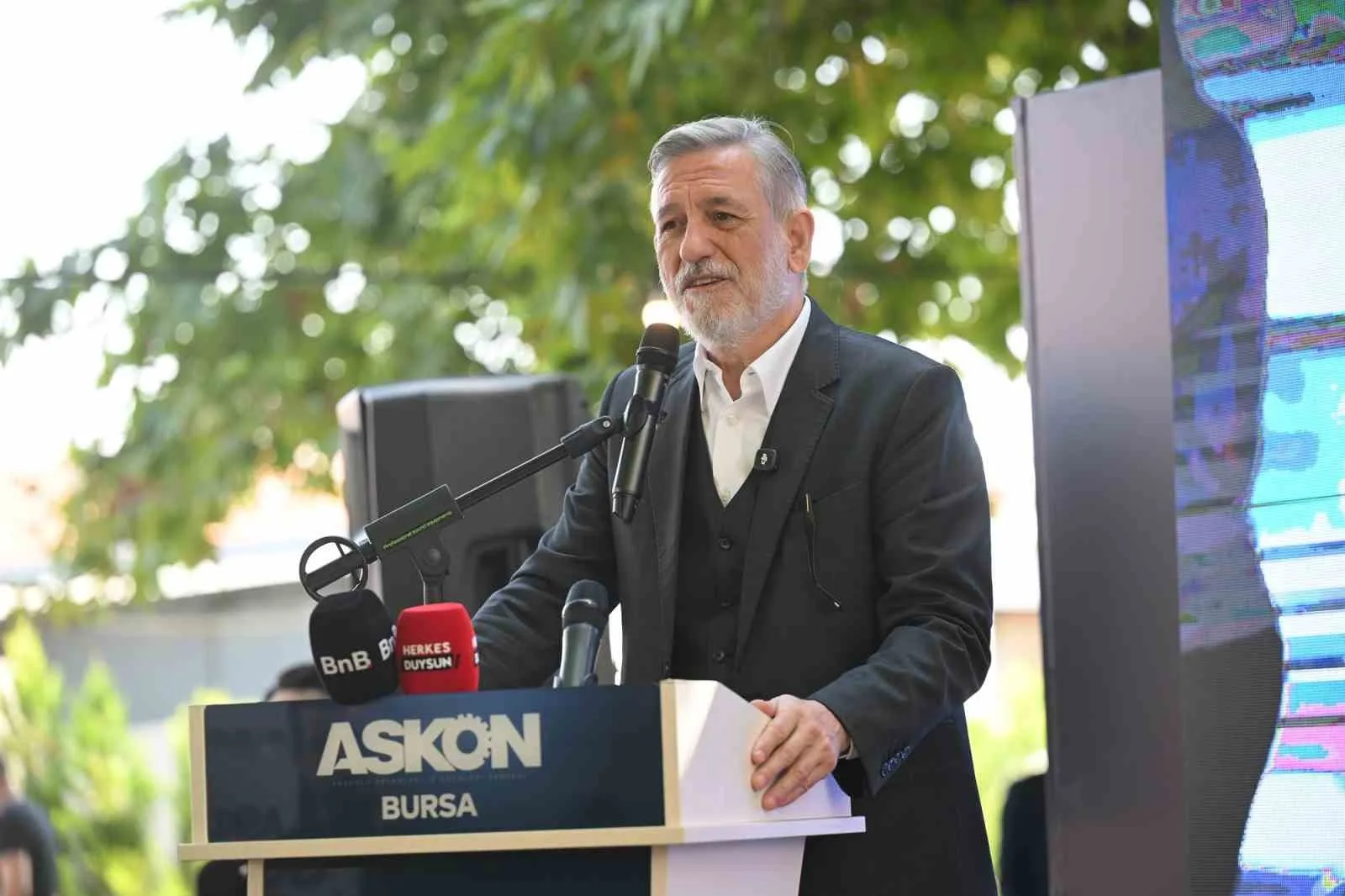 Başkan Burkay: "Bursa’nın geleceğini güçlü iş modelleriyle kuruyoruz"