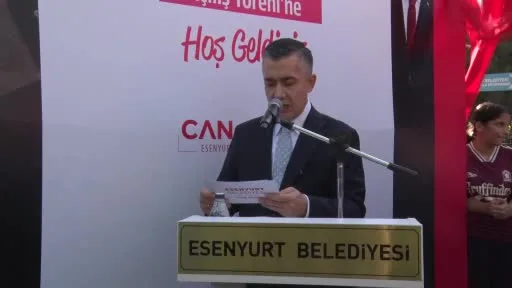 Esenyurt’ta emekliler kafesi ile kütüphane tesisleri hizmete açıldı