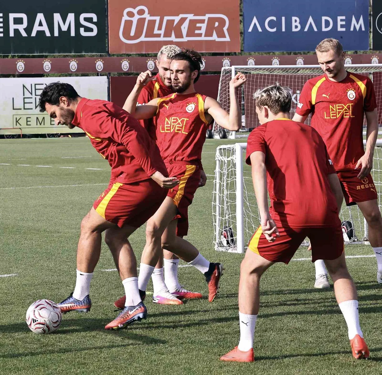 Galatasaray, Göztepe maçı hazırlıklarını sürdürdü