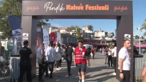6’ıncı Pendik Kahve Festivali ziyaretçilere kapılarını açtı