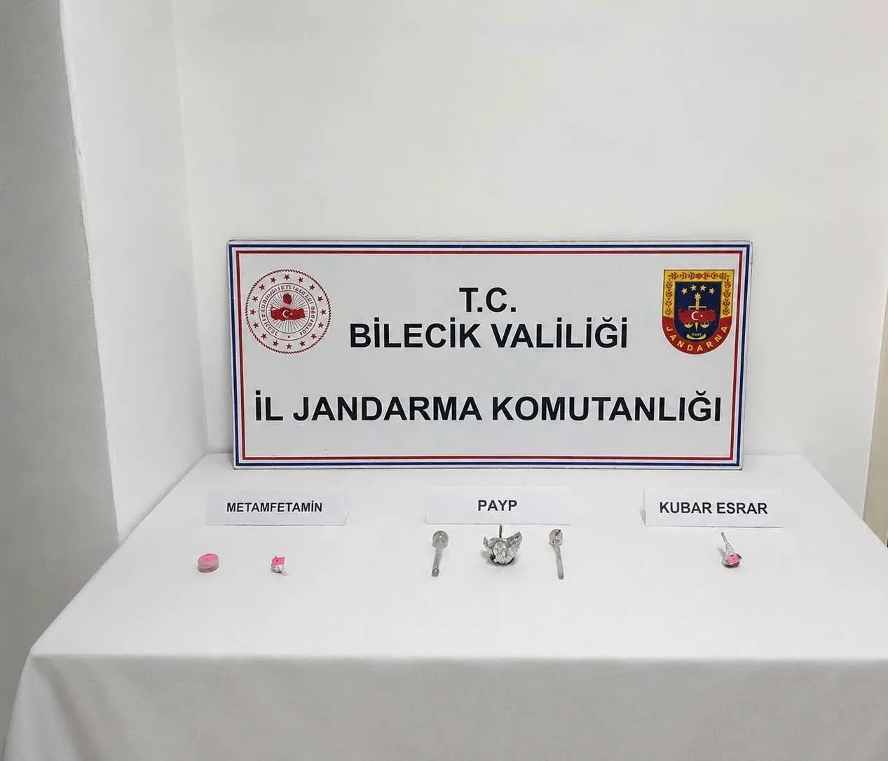 Eskişehir’den aldığı uyuşturucuyla Bilecik’e gelirken yakalandı