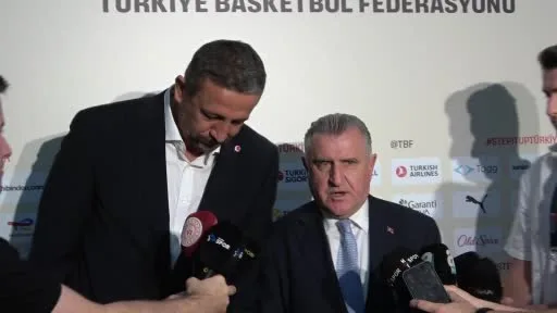 Osman Aşkın Bak: "İnancımız şu ki milli takımımız Dünya Kupası’na katılacak"