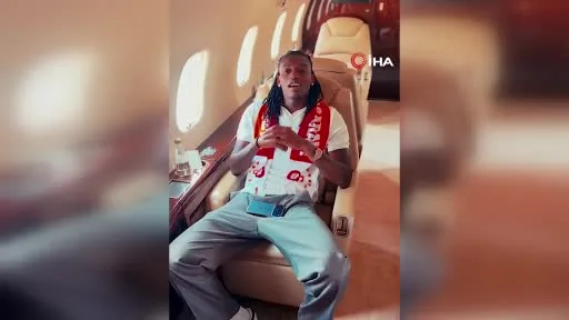 Galatasaray’ın yeni transferi Rafael Leao’dan taraftara mesaj