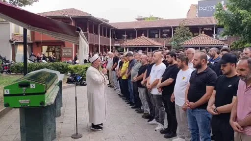 Üniversite hayali yarım kaldı: Arkadaşları tabutunu omuzladı