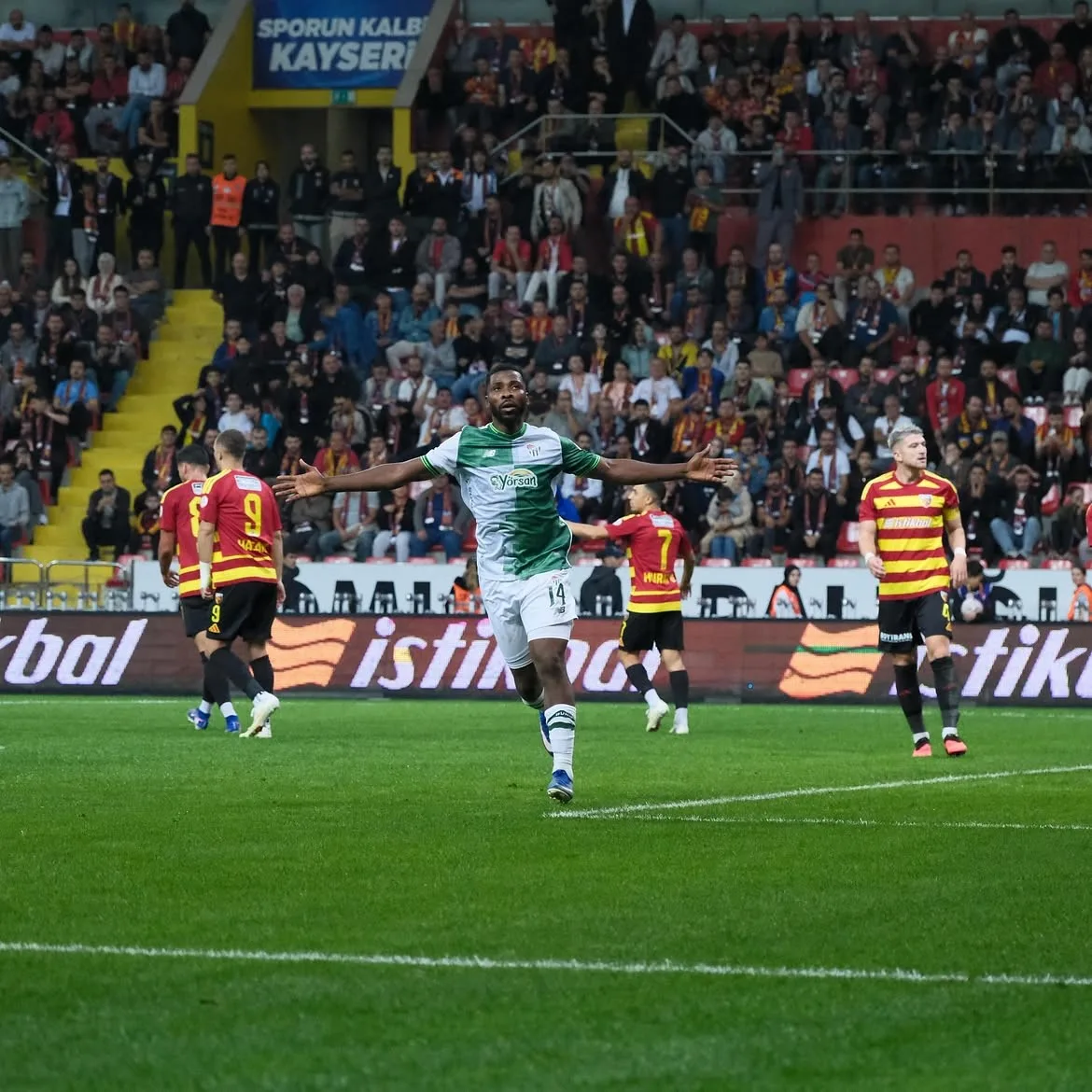 Bursaspor’da Kelechi Iheanacho fırtınası dinmiyor