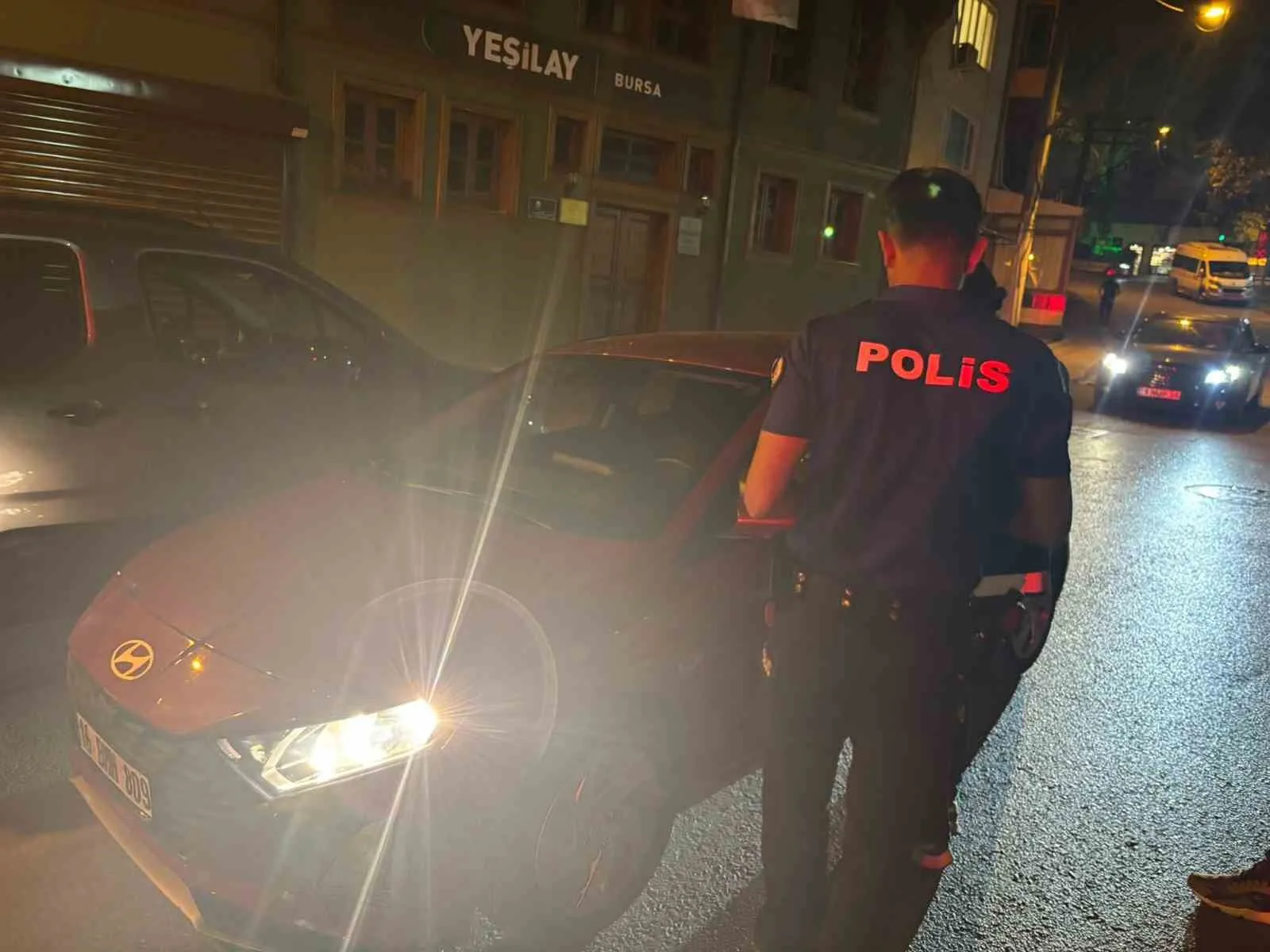 Bursa’da ’Huzur’ denetimlinde 3 aranan şahıs yakalandı
