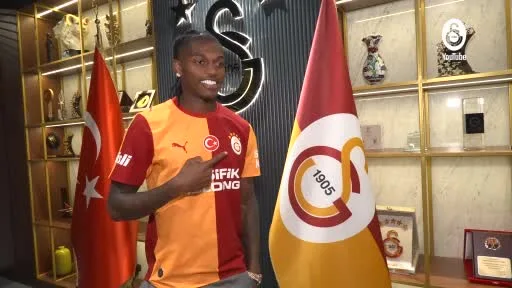 Rafael Leao: "Şampiyonluklar kazanmak için buradayım"