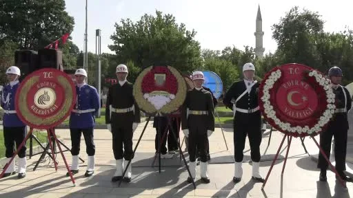 Edirne’de 104 yıllık zaferin gururu Mehmetçikle yeniden yaşandı