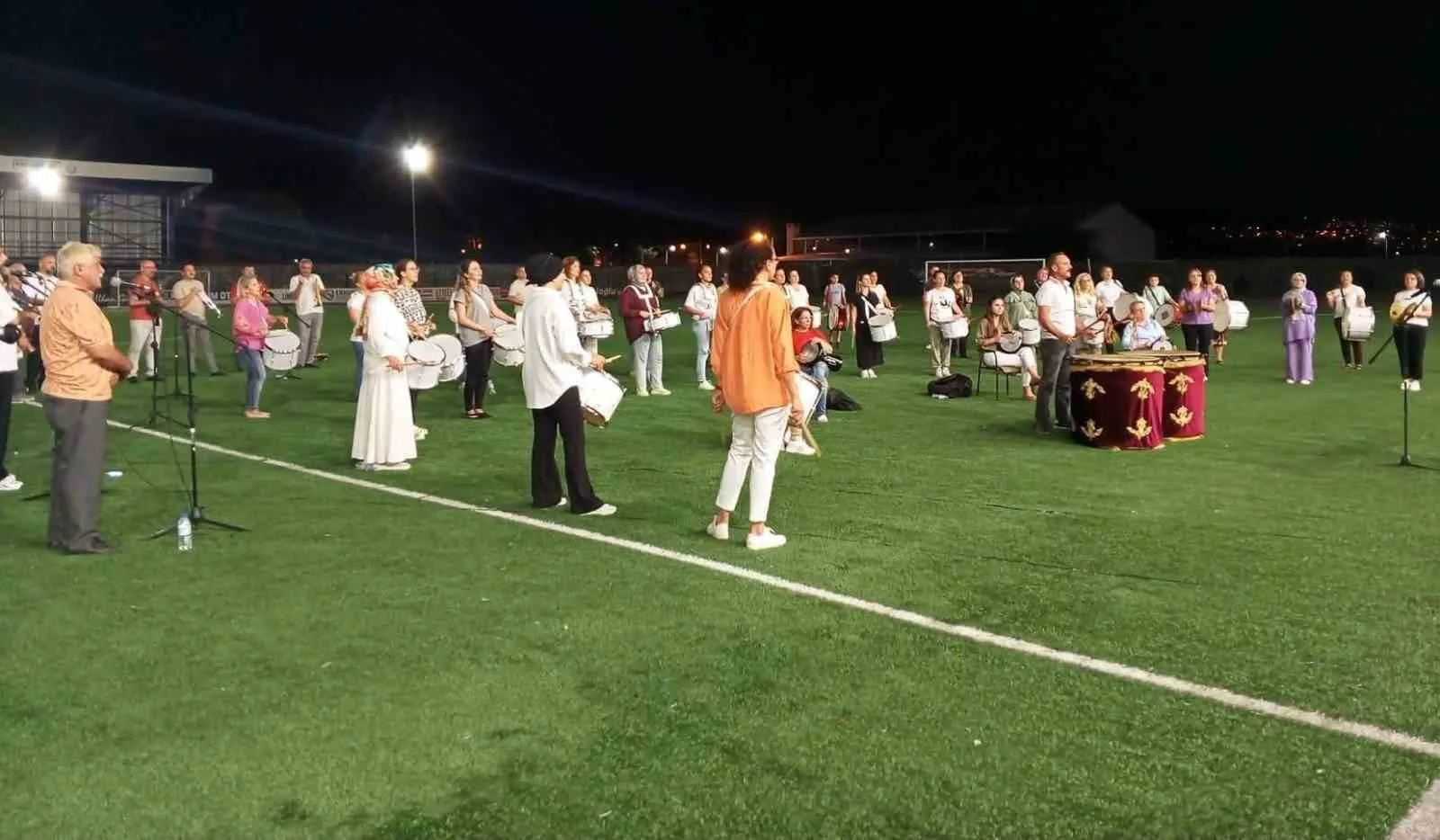 Kadın bandosu ve dritim grubu, ilk kez sahne alacak