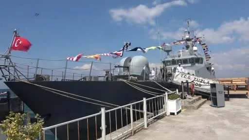 "TCG Tuzla" Yalova’da vatandaşların ziyaretine açıldı