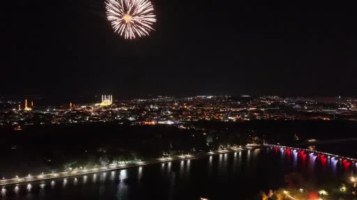 Edirne’de 30 Ağustos Zafer Bayramı resepsiyonu: Meriç Nehri’nde havai fişek gösterisi