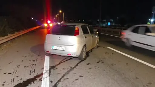 Bariyere çarpan otomobilin sürücüsü yaralandı