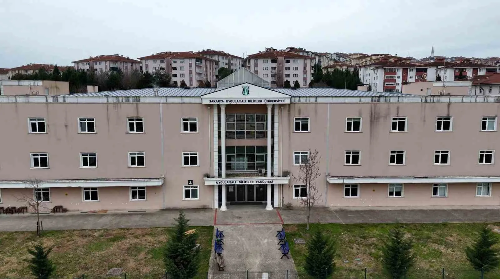 SUBÜ’de fakültenin ismi değiştirildi