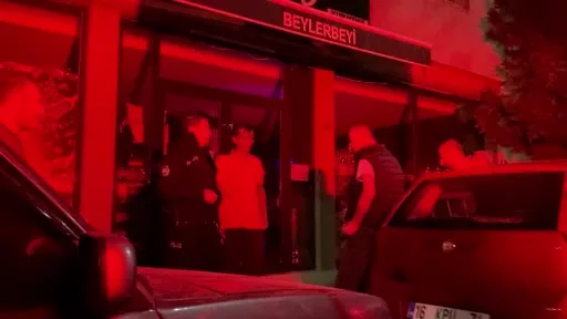 Alkollü şahıslar polisi çileden çıkardı