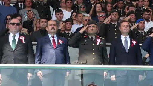 Balıkesir’de 966 astsubay çavuşun mezuniyet heyecanı