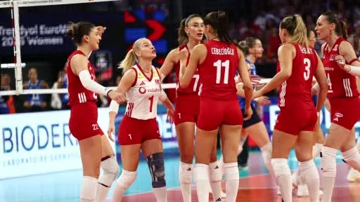 Milliler, CEV Avrupa Şampiyonası’nda çeyrek finale yükseldi