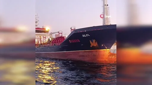 Silivri açıklarında geminin çarpışmasıyla ilgili bölgeden ilk fotoğraflar ortaya çıktı
