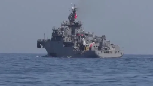 Sahil Güvenlik ekiplerinin helikopter destekli arama kurtarma çalışmaları sürüyor