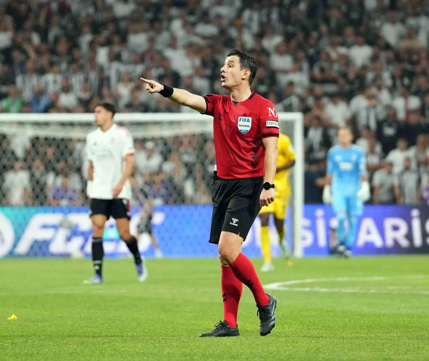 Halil Umut Meler, 4. kez Fenerbahçe - Beşiktaş derbisinde düdük çalacak