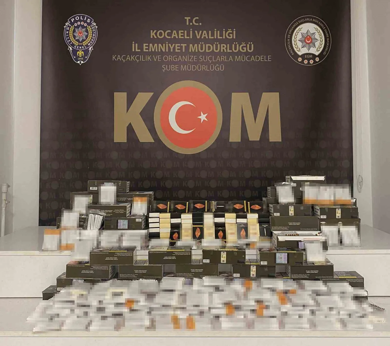 İzmit’te 21 bin 500 adet doldurulmuş makaron ele geçirildi
