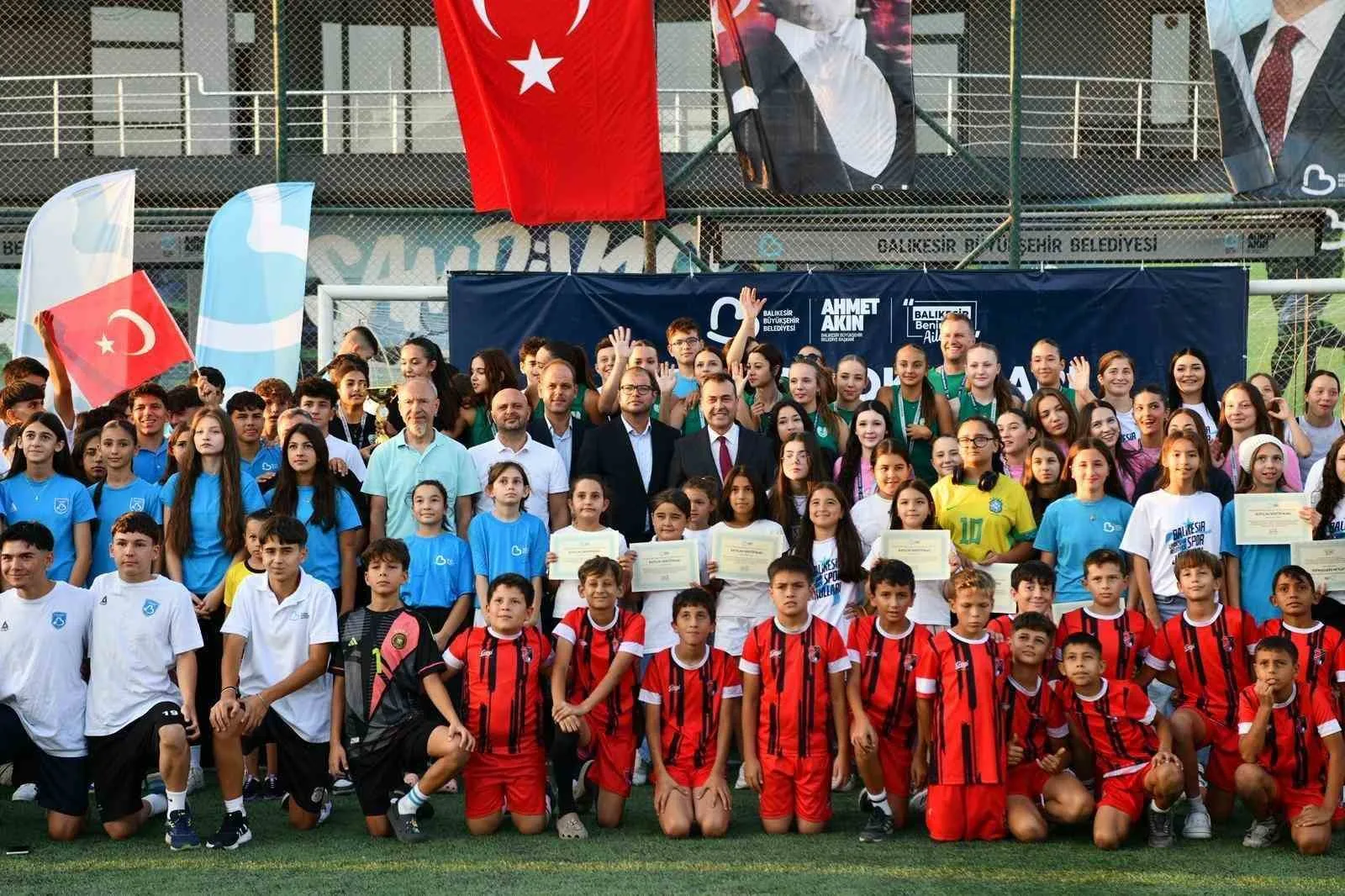 Yaz Spor Okulları kapanış töreni gerçekleştirildi