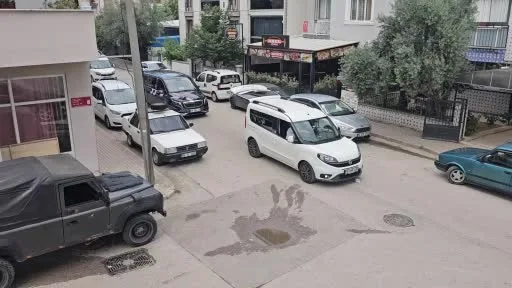 Bursa’da asırlık düğün geleneği: 200 metreyi 4 saatte geçtiler