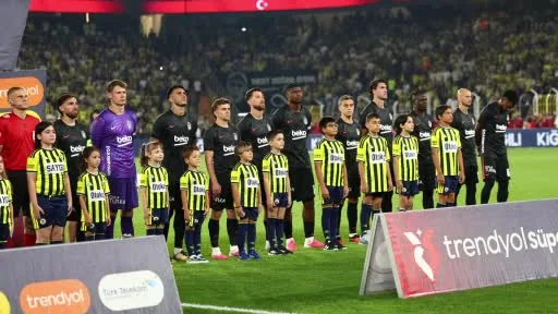 Trendyol Süper Lig: Fenerbahçe: 1 - Beşiktaş: 1 (İlk yarı)