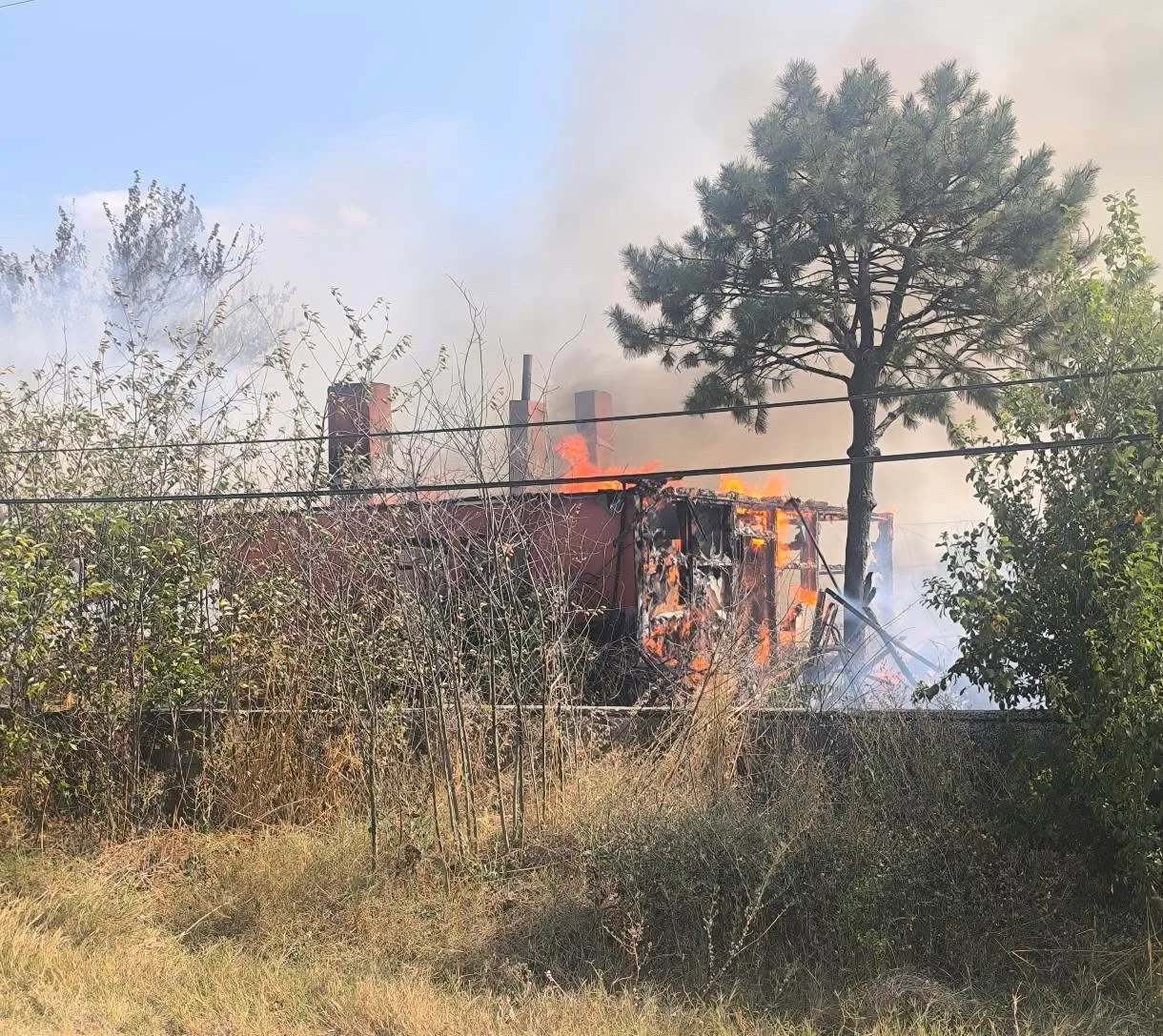 Tekirdağ’da korkutan yangın itfaiye ekipleri ve çiftçiyi harekete geçirdi