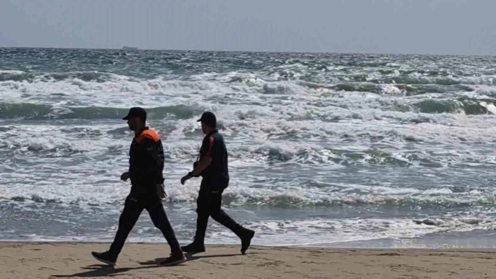 Saray’da deniz keyfine hava engeli