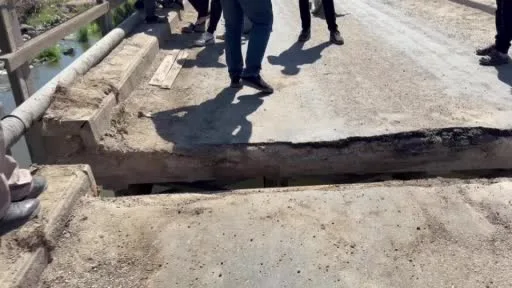Çeltikçi köprüsü ortadan ikiye ayrıldı