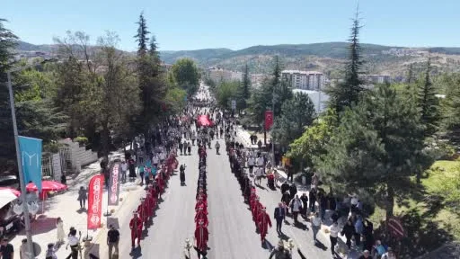 Türkiye’nin dört bir yanından gelen Yörükler Söğüt’te buluştu