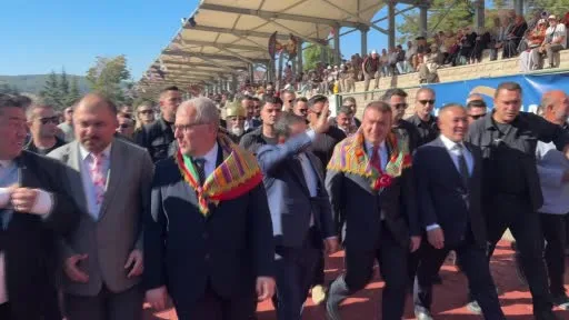 Adalet Bakanı Akın Gürlek Söğüt şenlikleri için ilçeye geldi