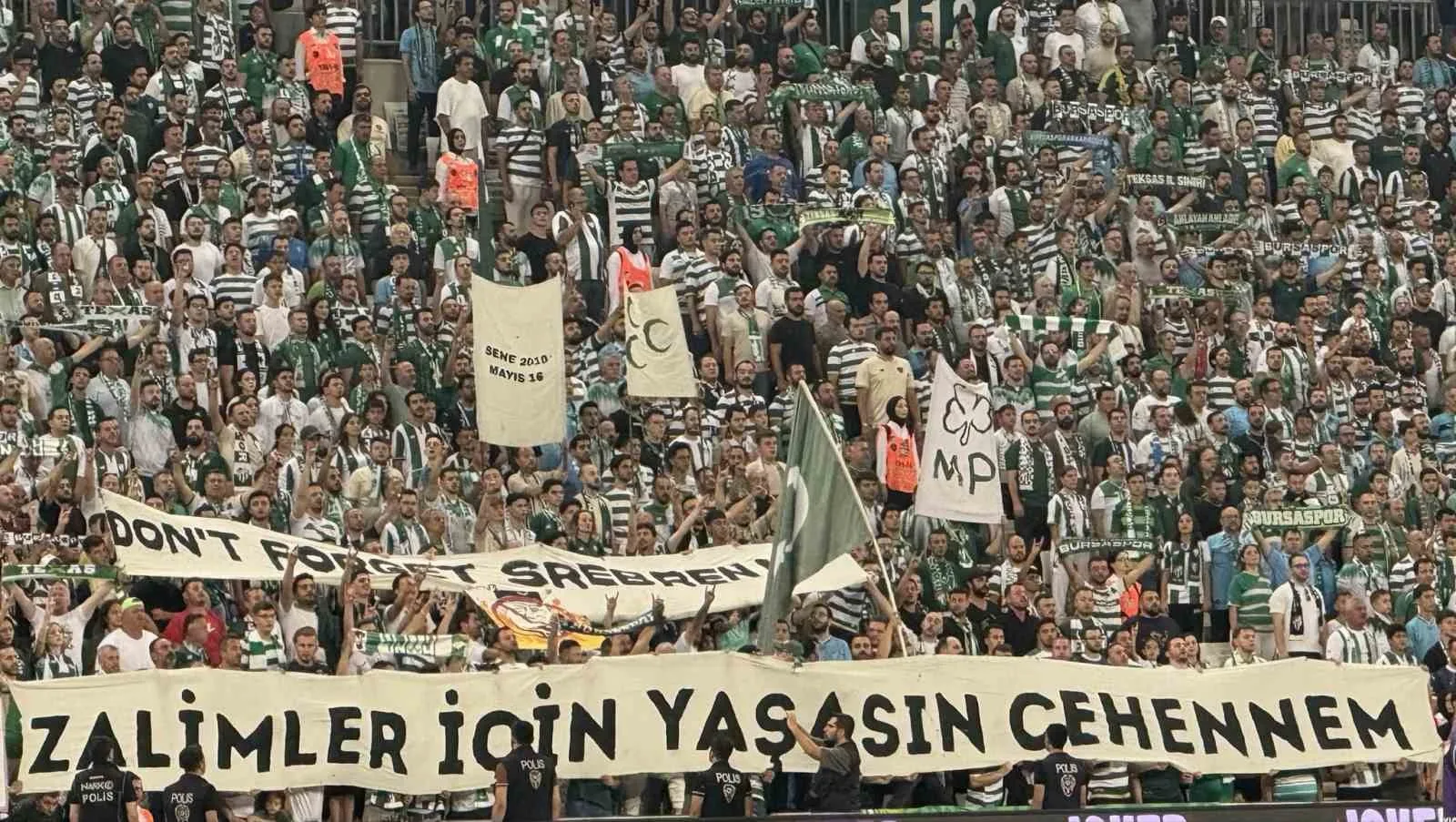 Bursaspor taraftarından Kızılyıldız’a mesaj