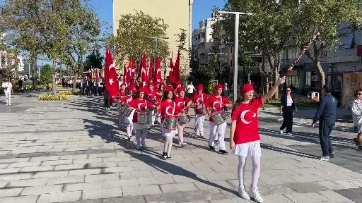 Çanakkale’de 80 bin öğrenci ders başı yaptı