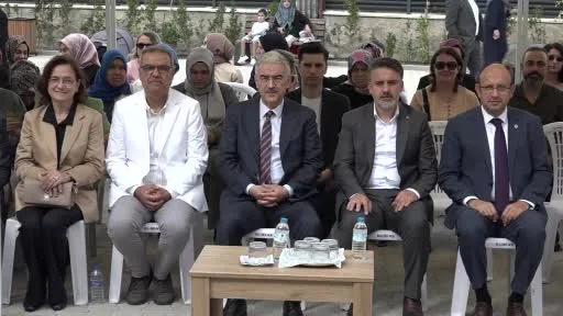 Bursa’da yeni eğitim öğretim yılı başladı, Filistinli öğrencinin okul özlemi duygulandırdı