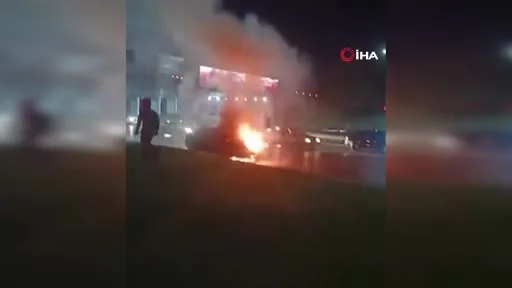 Otomobil alevlere teslim oldu