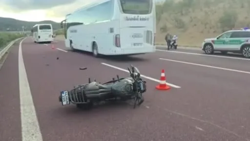 Kamyona çarpan motosiklet sürücüsü hayatını kaybetti