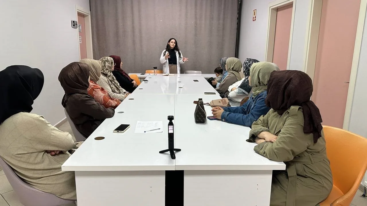 Çayırova’da velilere rehberlik desteği