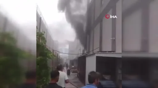 Fabrikada çıkan yangın korkuttu