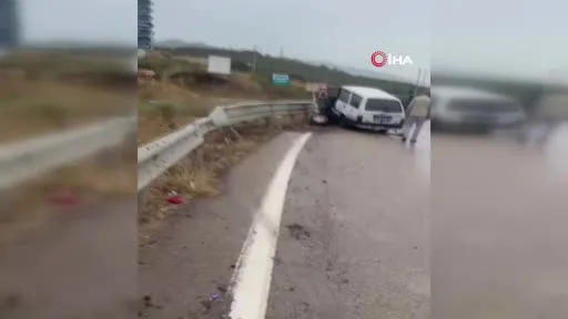 Yağış sebebiyle kontrolden çıkan otomobil refüje çarptı: 1 yaralı