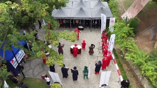 ’Pabucu dama atılmak’ deyimi buradan geliyor