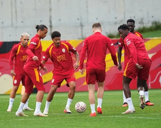 Galatasaray, Trabzonspor maçı hazırlıklarına devam etti