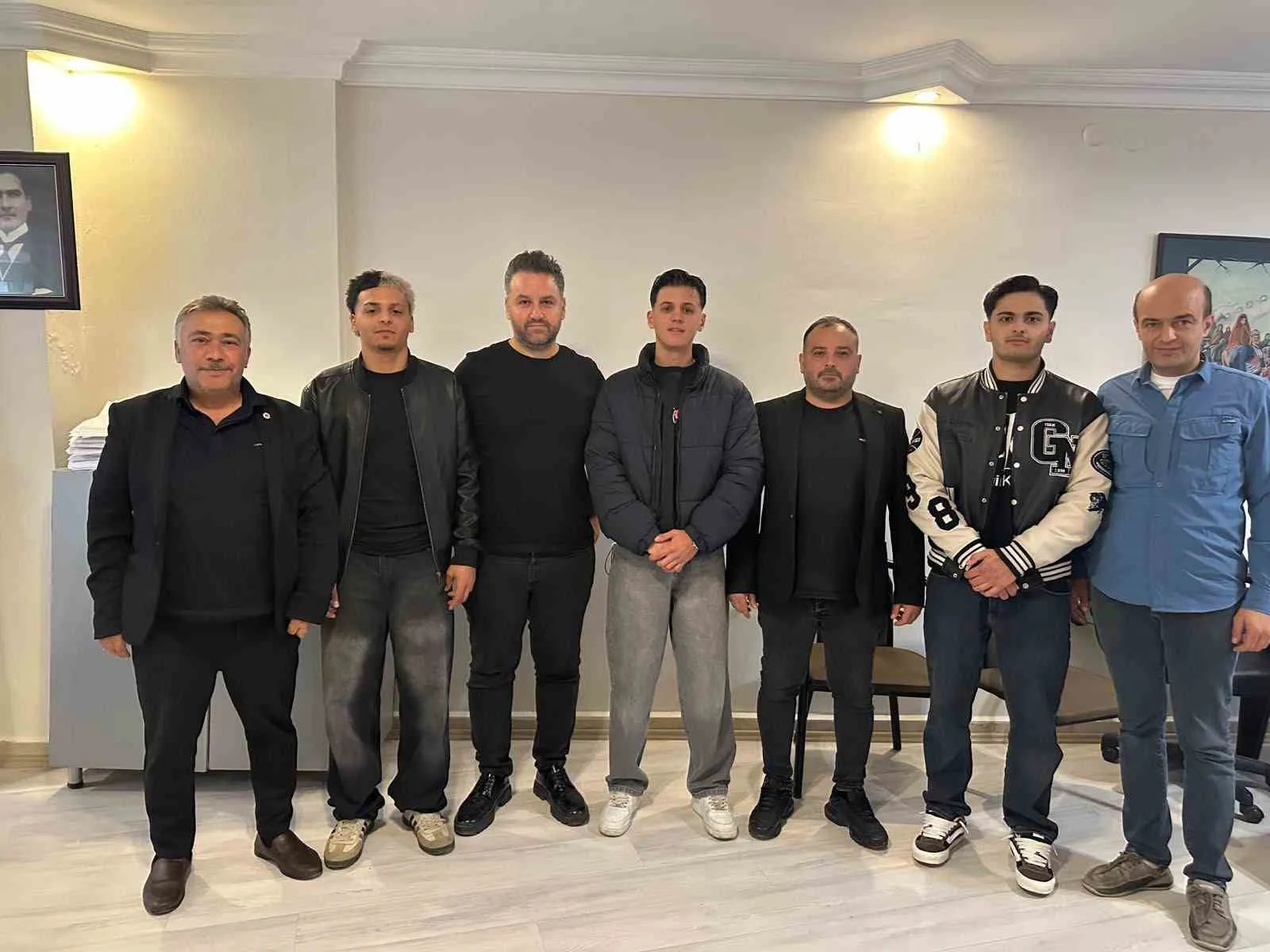 Bilecik 1. Hair Fest yarışmasında dereceye girenlere ödülleri verildi